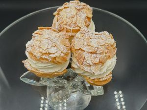 Puff - Almond