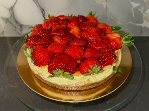 Cheesecake - Strawberry 8"