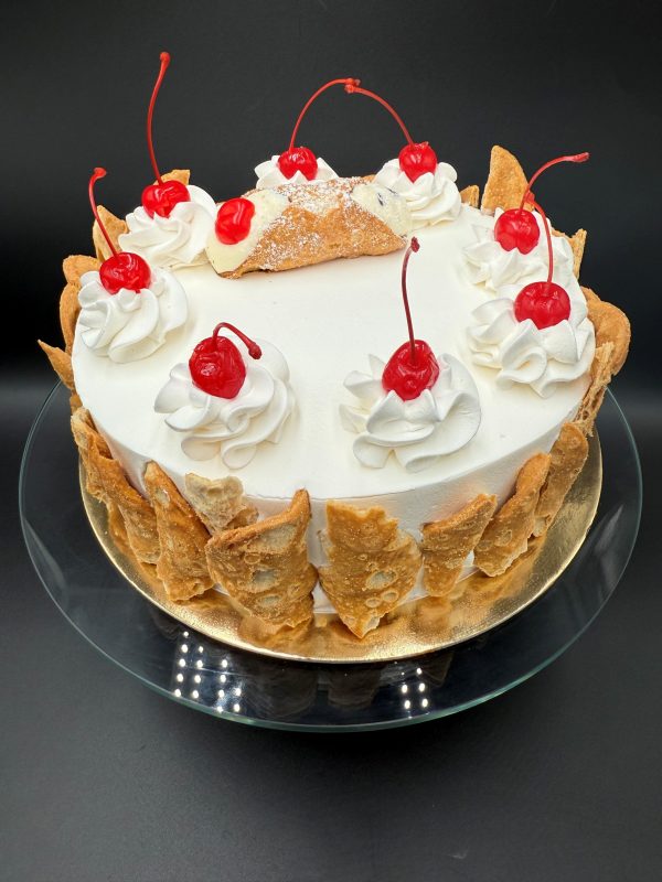 Cannoli Cake