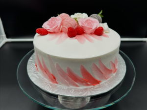 Mama's Cake - 8"