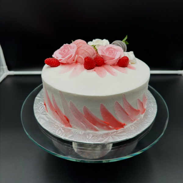 Mama's Cake - 8"