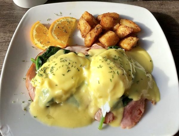 Eggs Benedict