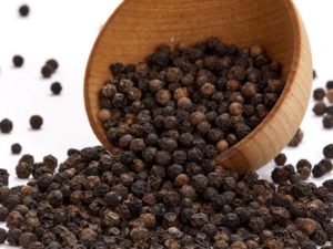 Black Pepper Whole - Red Club