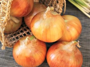 Onions - Cooking 2LB - Local